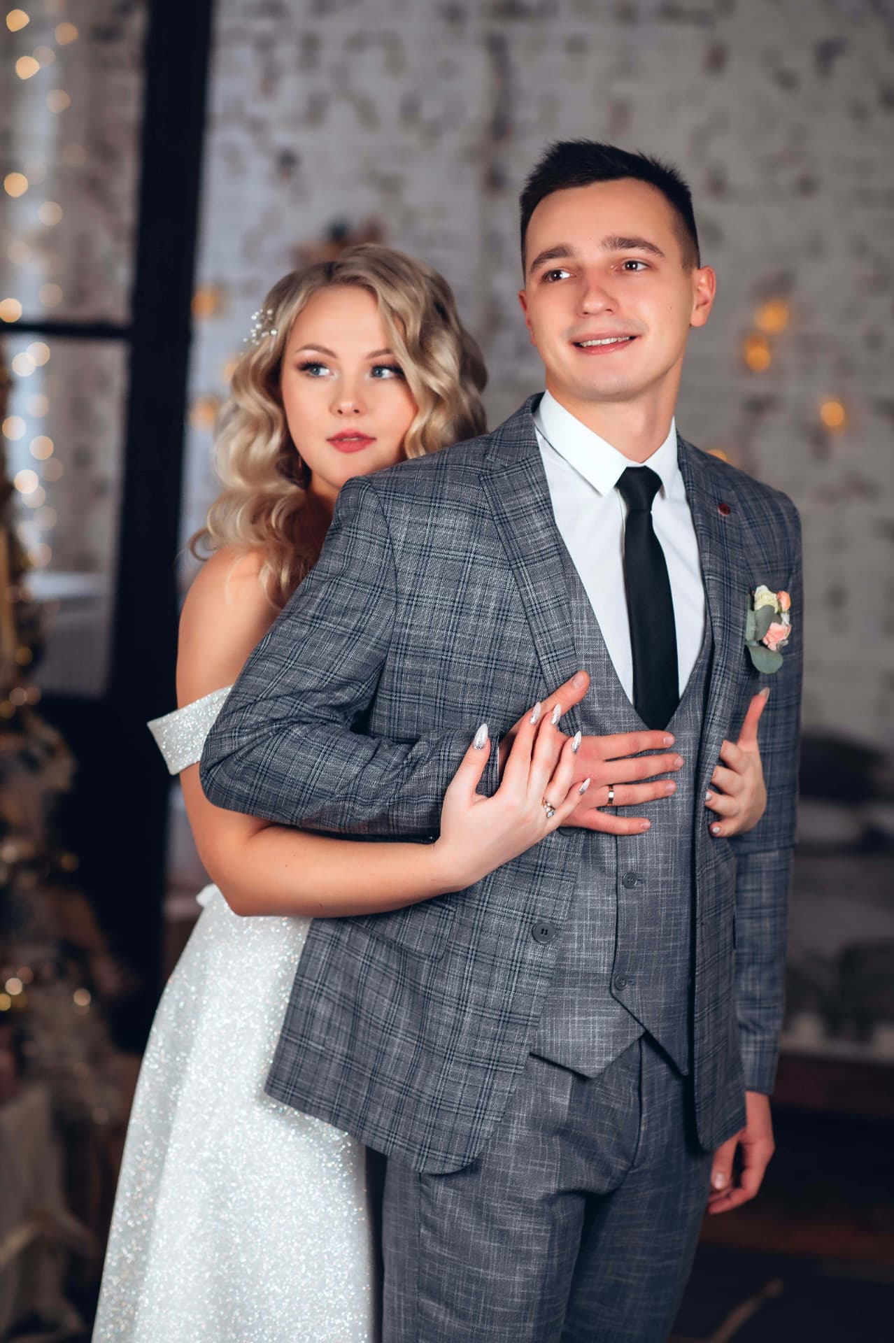 Bride and groom portrait before the reception